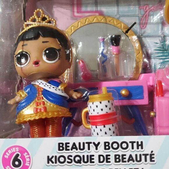 NEW LOL BEAUTY BOOTH PLAY SET - Picture 2 of 5